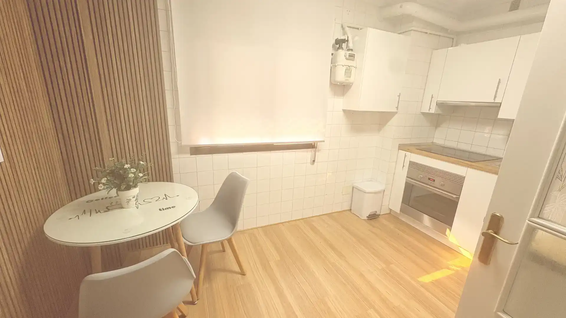 Cocina de Piso en venta en  Madrid Capital con Aire acondicionado