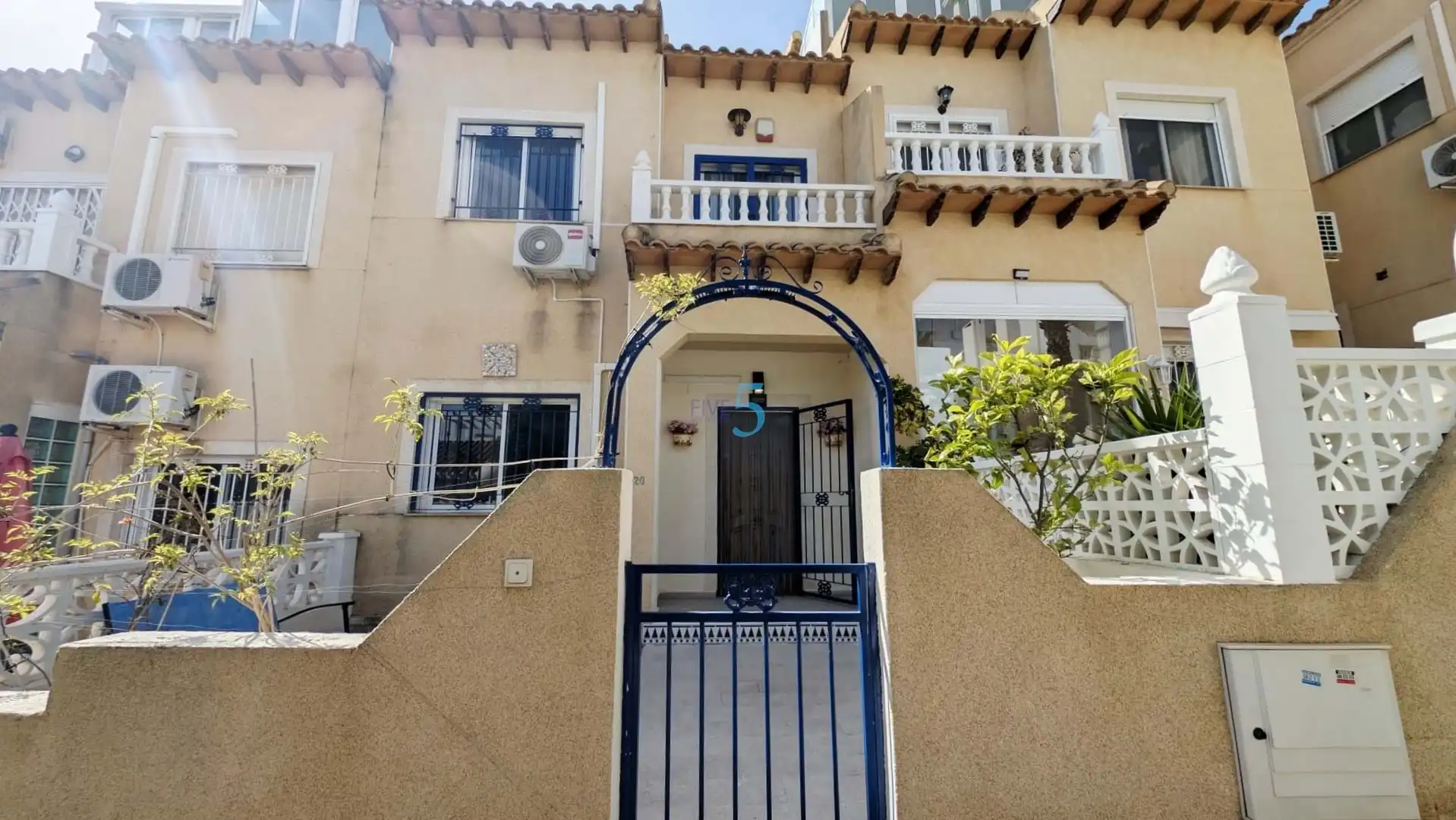 Einfamilien-Reihenhaus zum Verkauf in Villamartín - Las Filipinas, Orihuela Costa