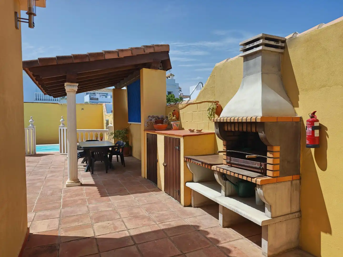 Terrace of Houses for sale in Chiclana de la Frontera  with Heating, Private garden and Storage room