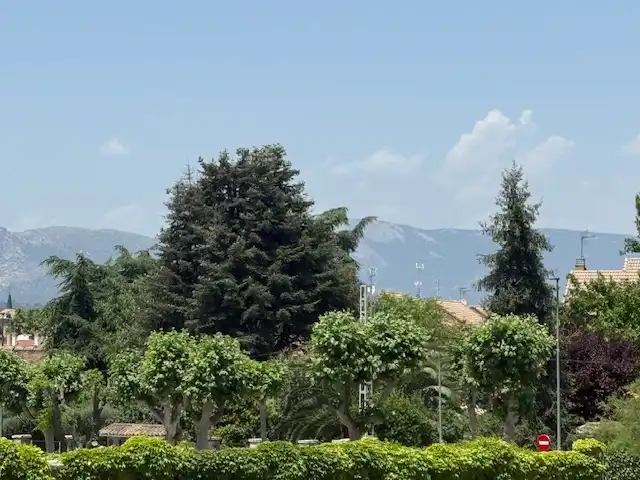 Außenansicht von Residential zum Verkauf in Valdemorillo