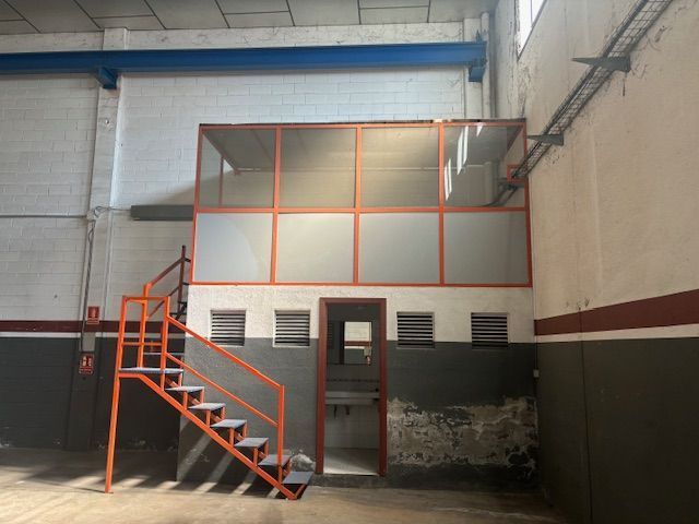 Vista exterior de Nave industrial de alquiler en Santa Eulàlia de Ronçana