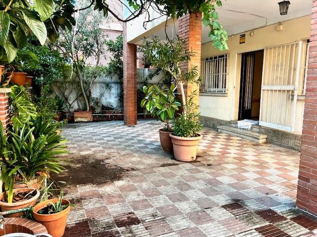 Terrassa de Casa o xalet en venda en Montcada i Reixac amb Calefacció i Jardí privat