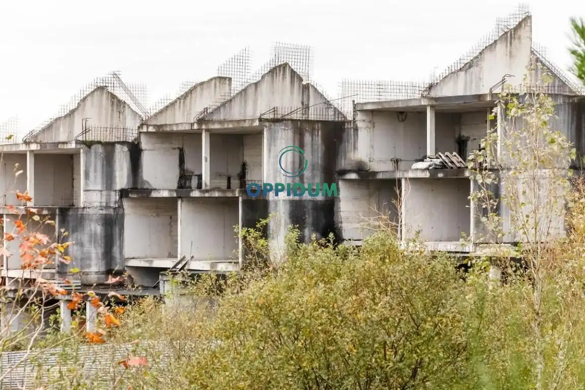 Vista exterior de Edificio en venta en Ribeira