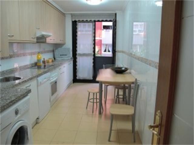 Kitchen of Flat to rent in Gijón   with Heating, Parquet flooring and Furnished