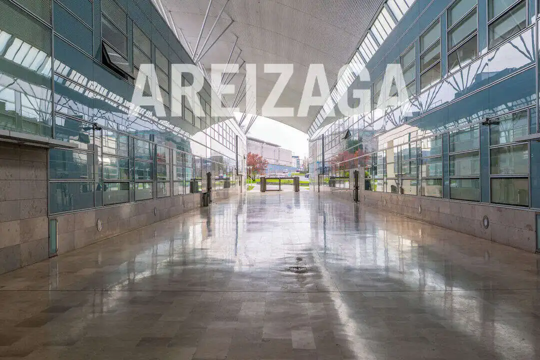 Oficina en venta en Donostia - San Sebastián  con Aire acondicionado y Calefacción