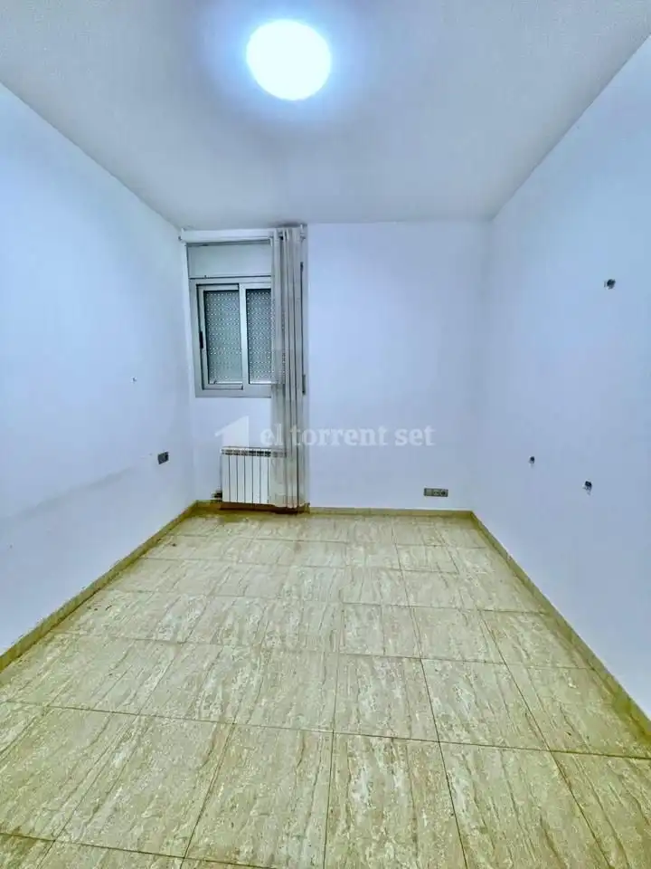 Habitación de Planta baja en venta en Mataró con Aire acondicionado