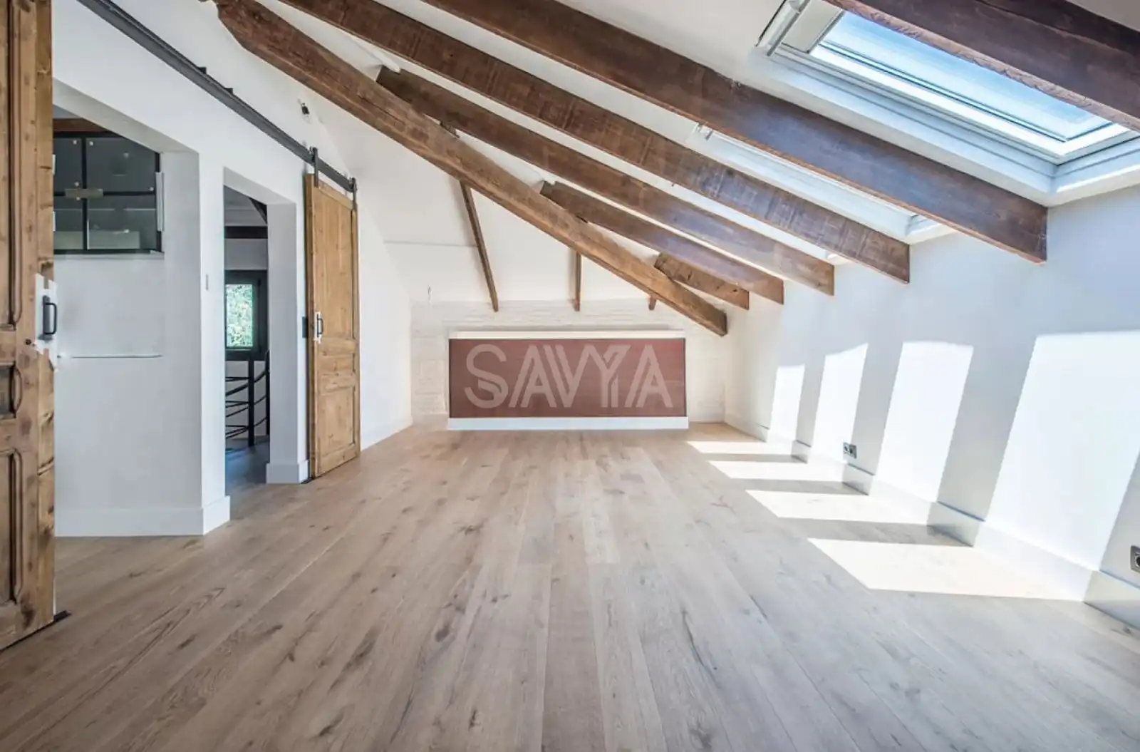 Sala d'estar de Dúplex de lloguer en Población de Arroyo amb Piscina i Piscina comunitària
