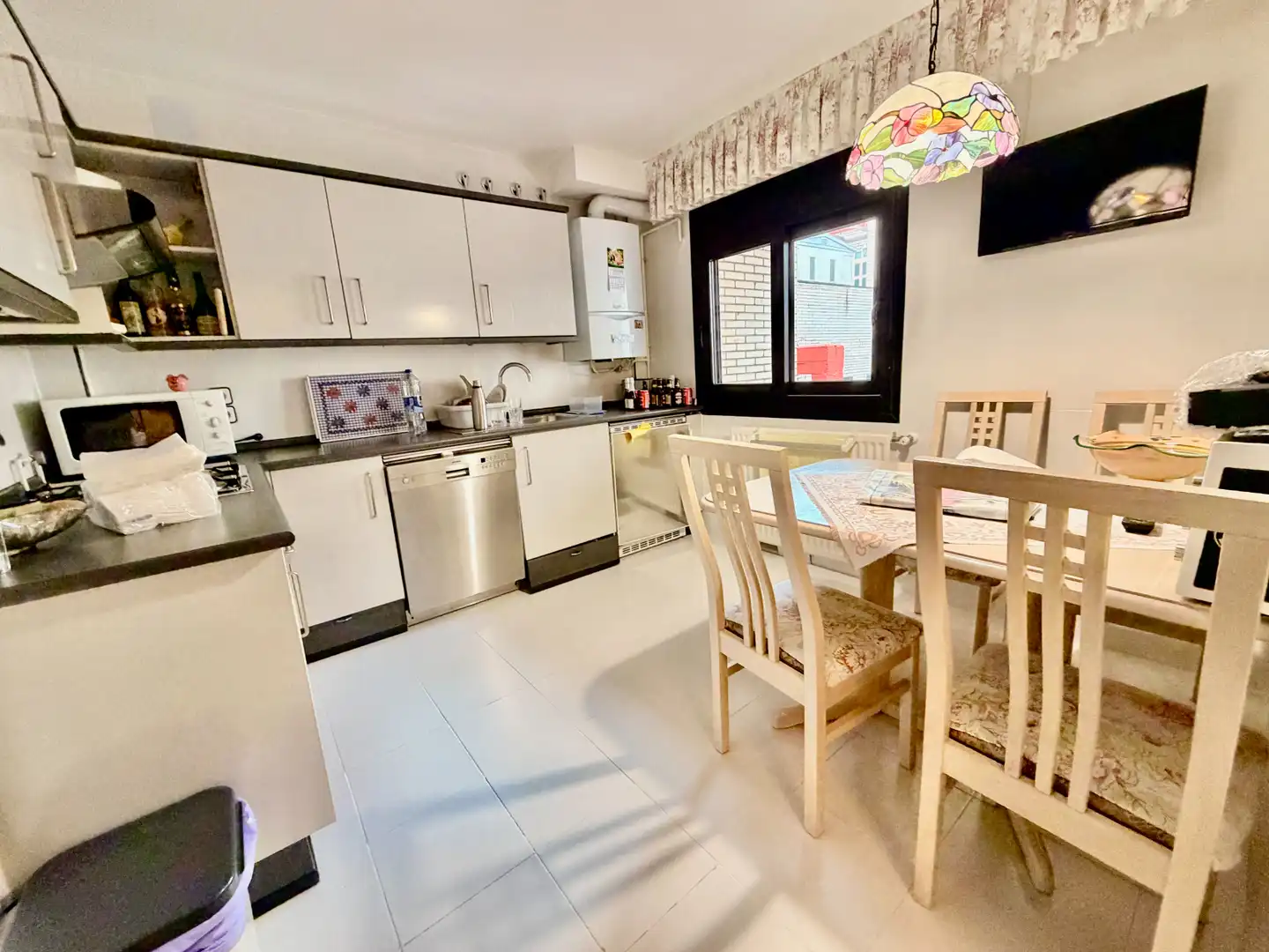 Cocina de Dúplex en venta en Leganés con Aire acondicionado, Calefacción y Jardín privado