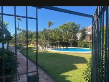Detached house for sale in Urbanizacion Marina de Casares