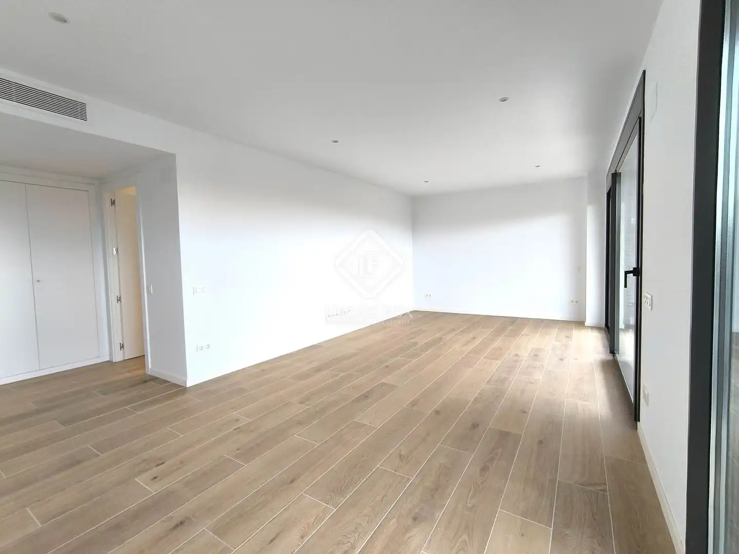 Flat with pool to rent in Finestrelles, imagen 7