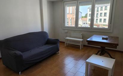 Sala d'estar de Pis de lloguer en A Laracha   amb Calefacció, Terrassa i Traster