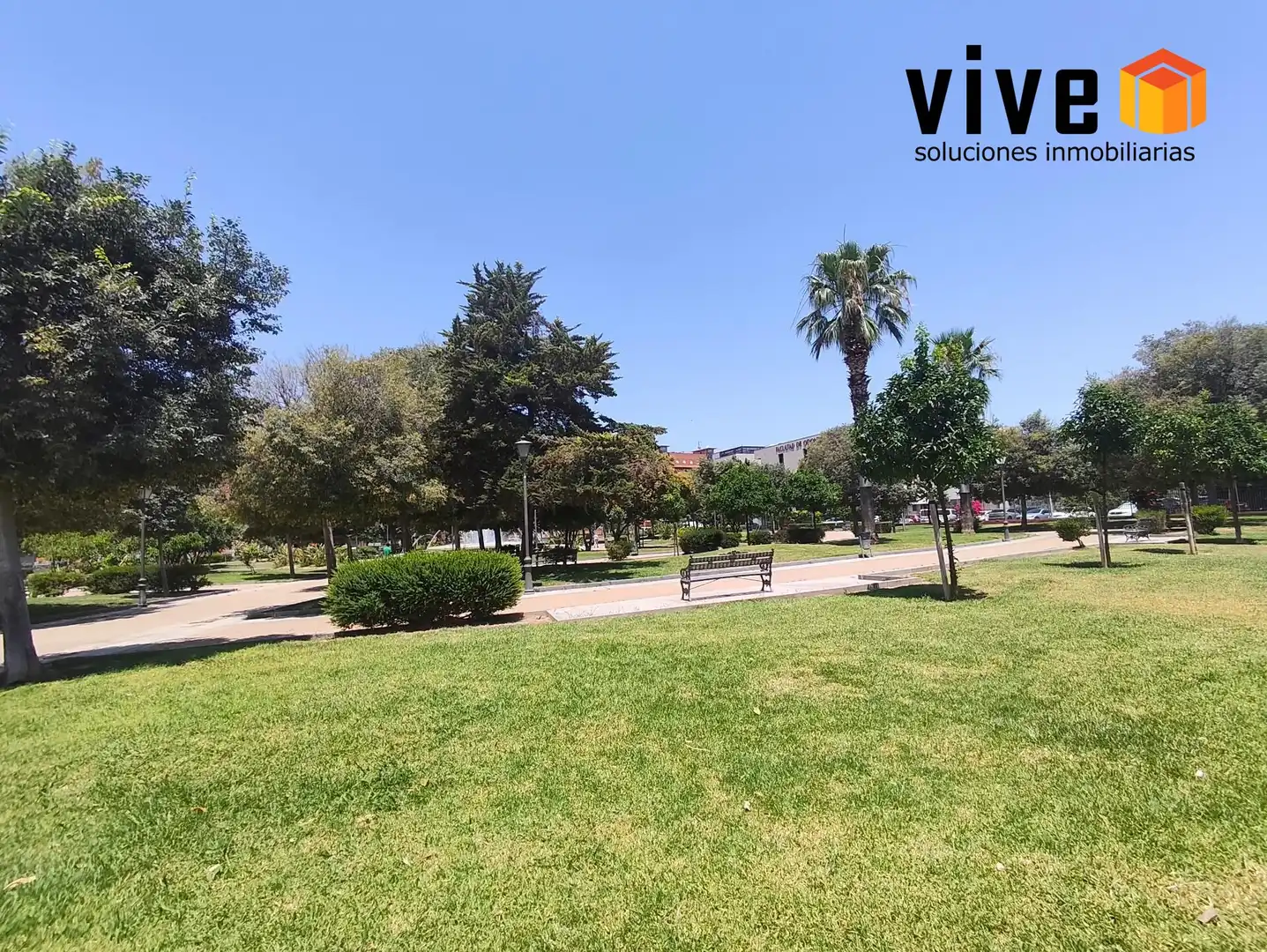 Vista exterior de Piso de alquiler en Sevilla con Aire acondicionado, Amueblado y Balcón