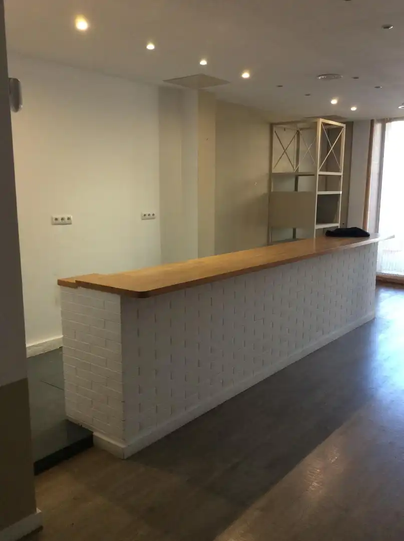 Local comercial en venta en Centre Vila