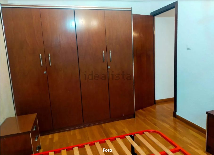 Bedroom of Flat for sale in  Zaragoza Capital  with Air Conditioner, Heating and Parquet flooring