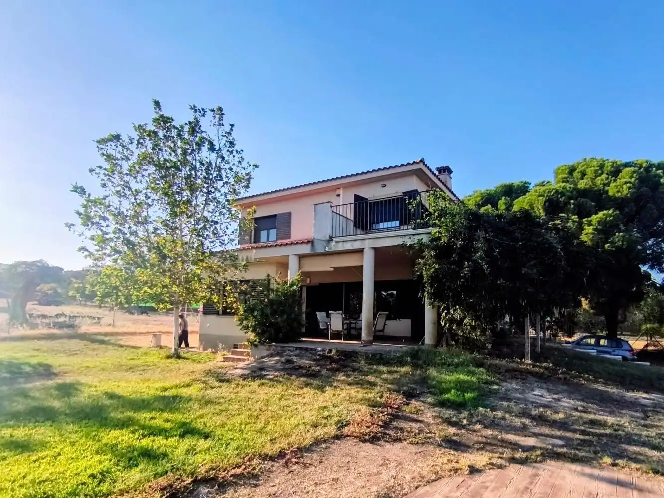 Vista exterior de Casa o xalet en venda en Casar de Cáceres amb Terrassa i Piscina