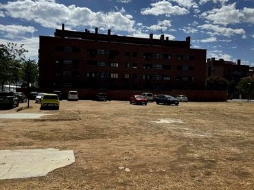 Terrenos y solares en venta en Calle Antonio Gala
