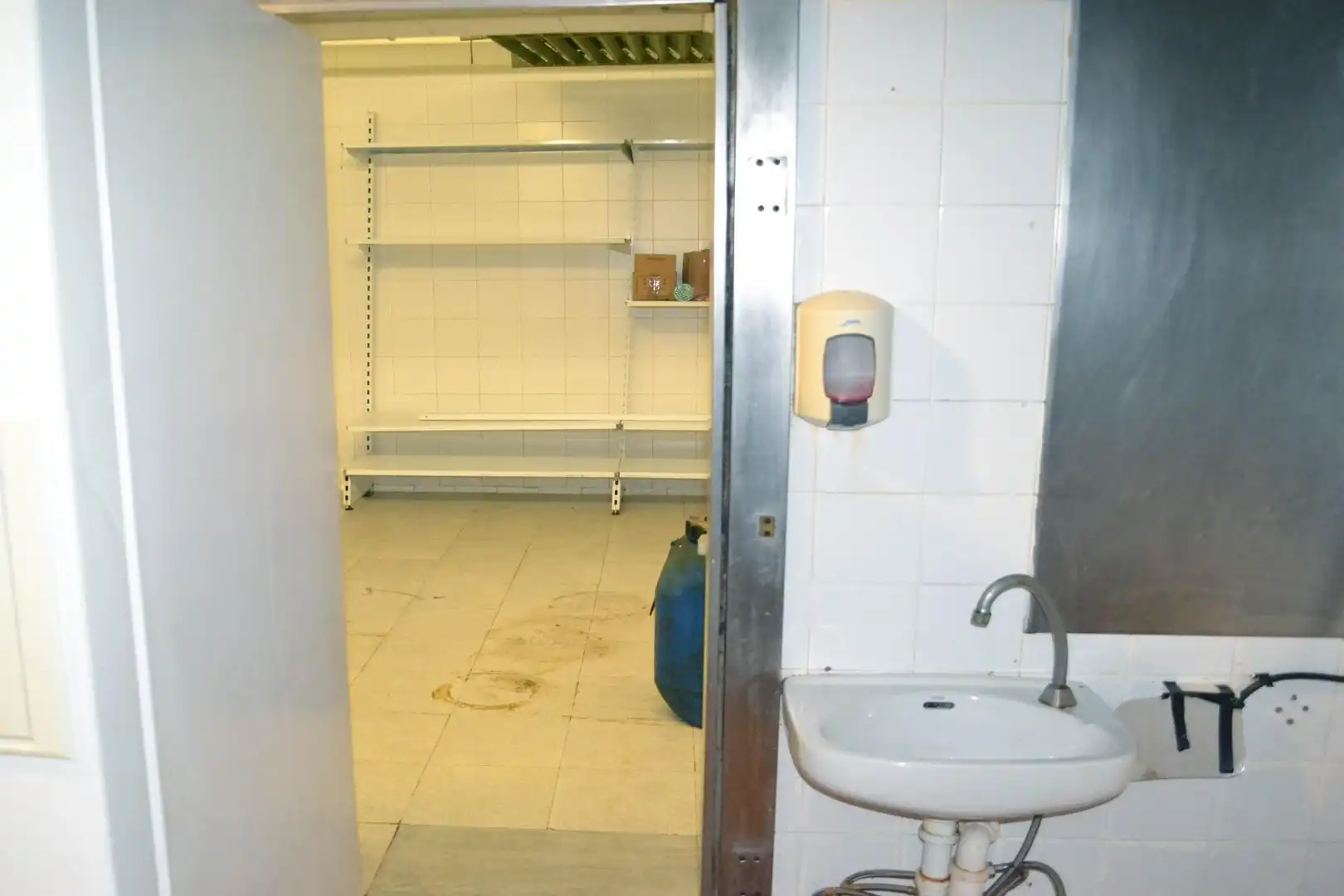 Cocina de Local de alquiler en Algeciras con Aire acondicionado y Amueblado