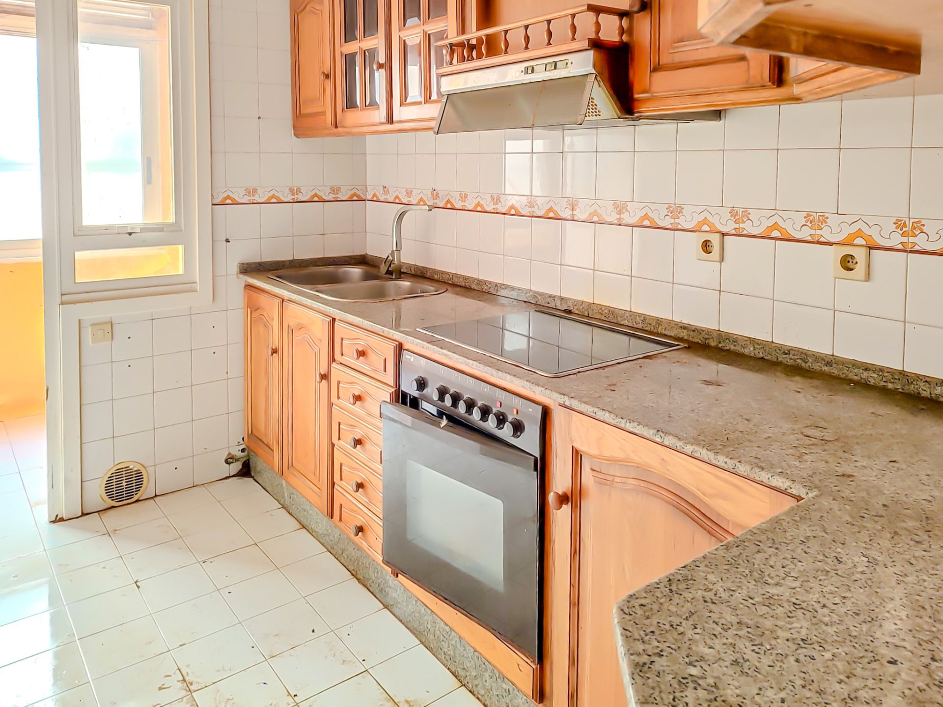 Kitchen of Flat for sale in Narón  with Heating, Parquet flooring and Storage room