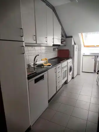 Piso con terraza en alquiler en LUIS VIVES, imagen 8