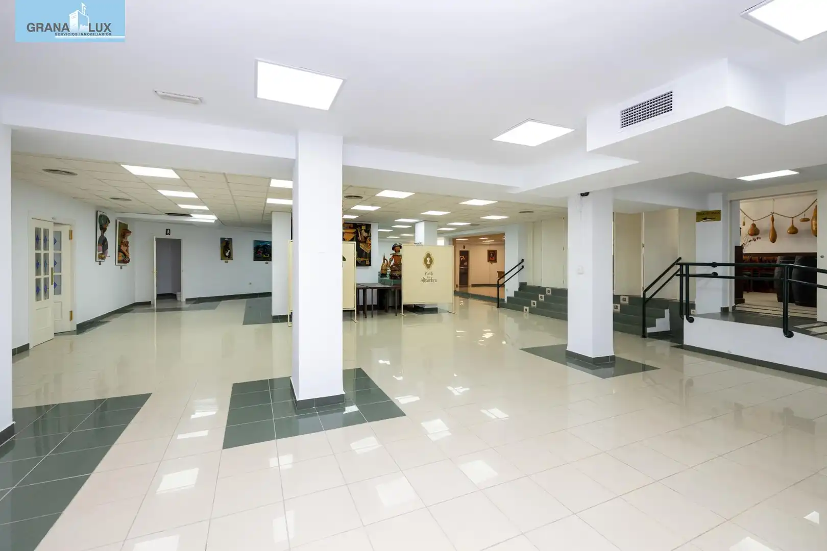 Local comercial en venda a Avenida de Santa María de la Alhambra, imagen 8