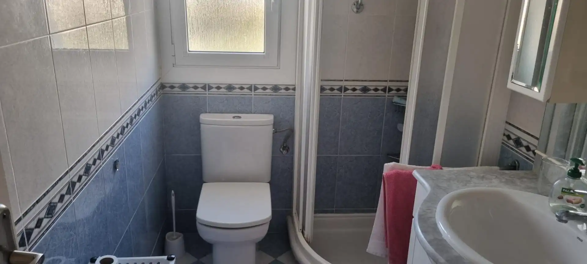Bany de Apartament en venda en Roses amb Terrassa, Balcó i Piscina comunitària