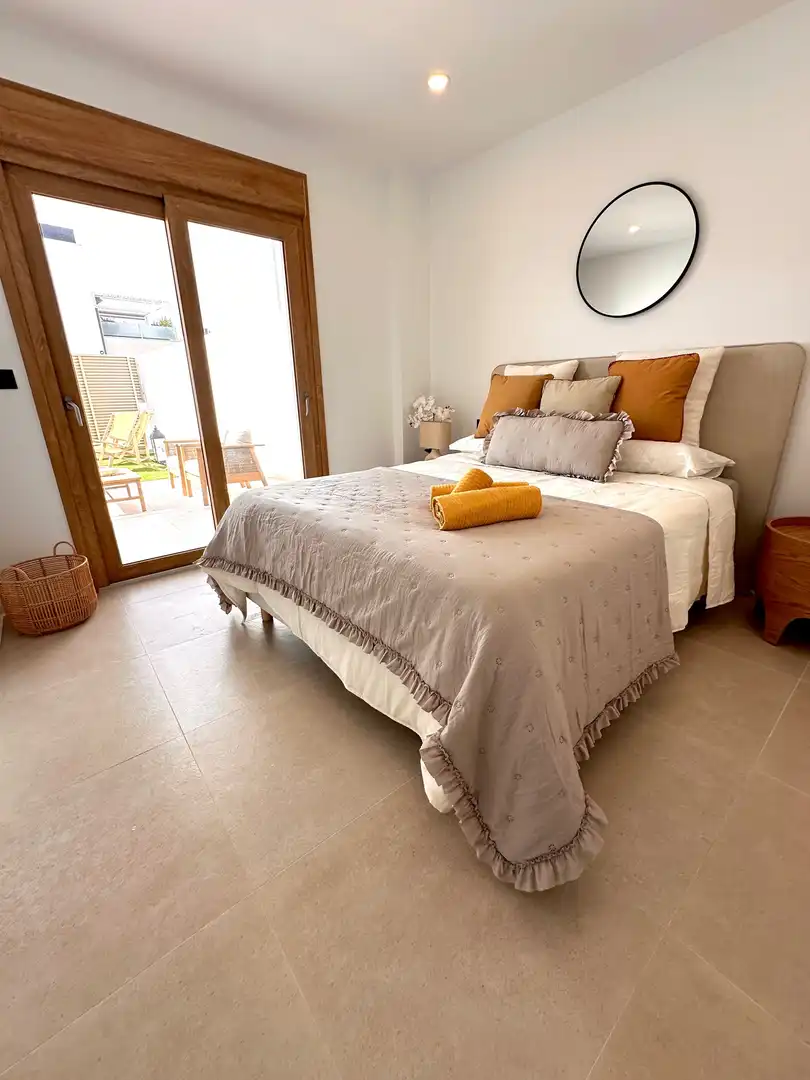 Bungalow con piscina en venta en Calle Tokio, imagen 39