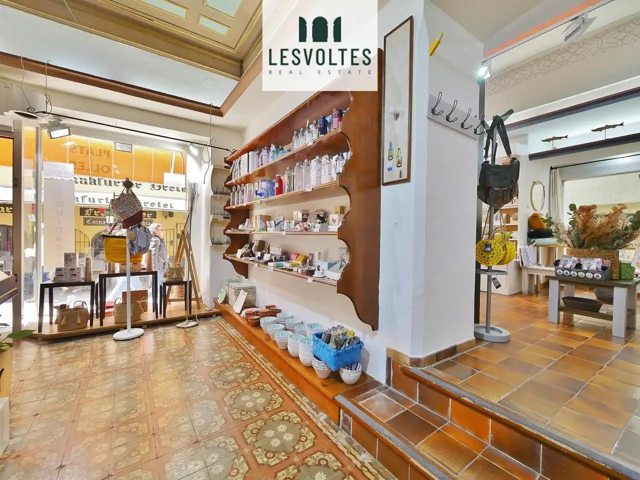 Business premises for sale in calle de Cavallers, imagen 8