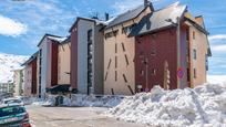 Exterior view of Flat for sale in Sierra Nevada  with Air Conditioner