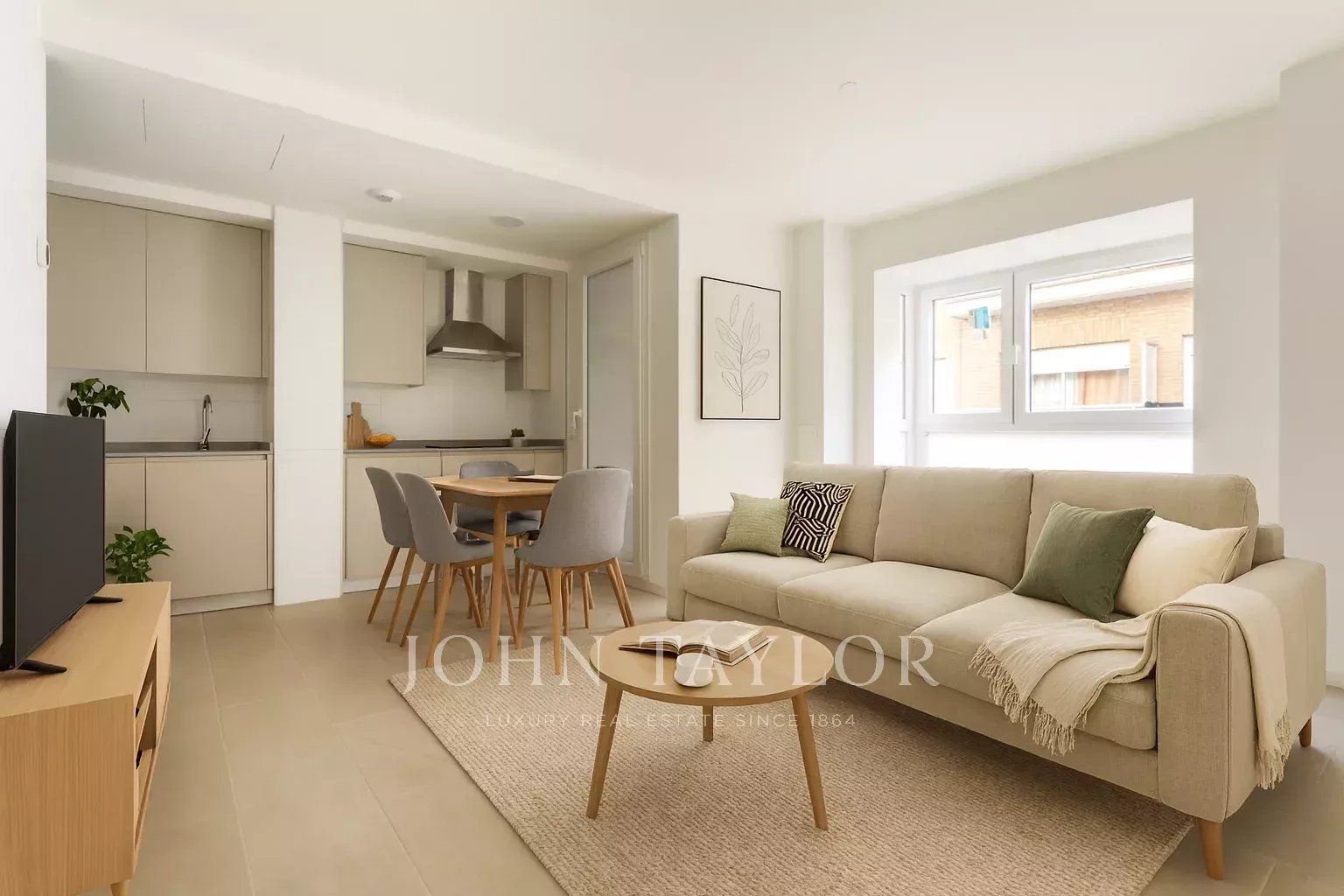 Living room of Flat for sale in  Madrid Capital  with Air Conditioner, Heating and Storage room