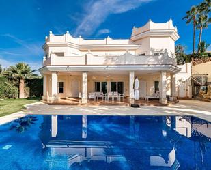 Piscina de Casa o xalet de lloguer en Marbella amb Aire condicionat, Jardí privat i Terrassa