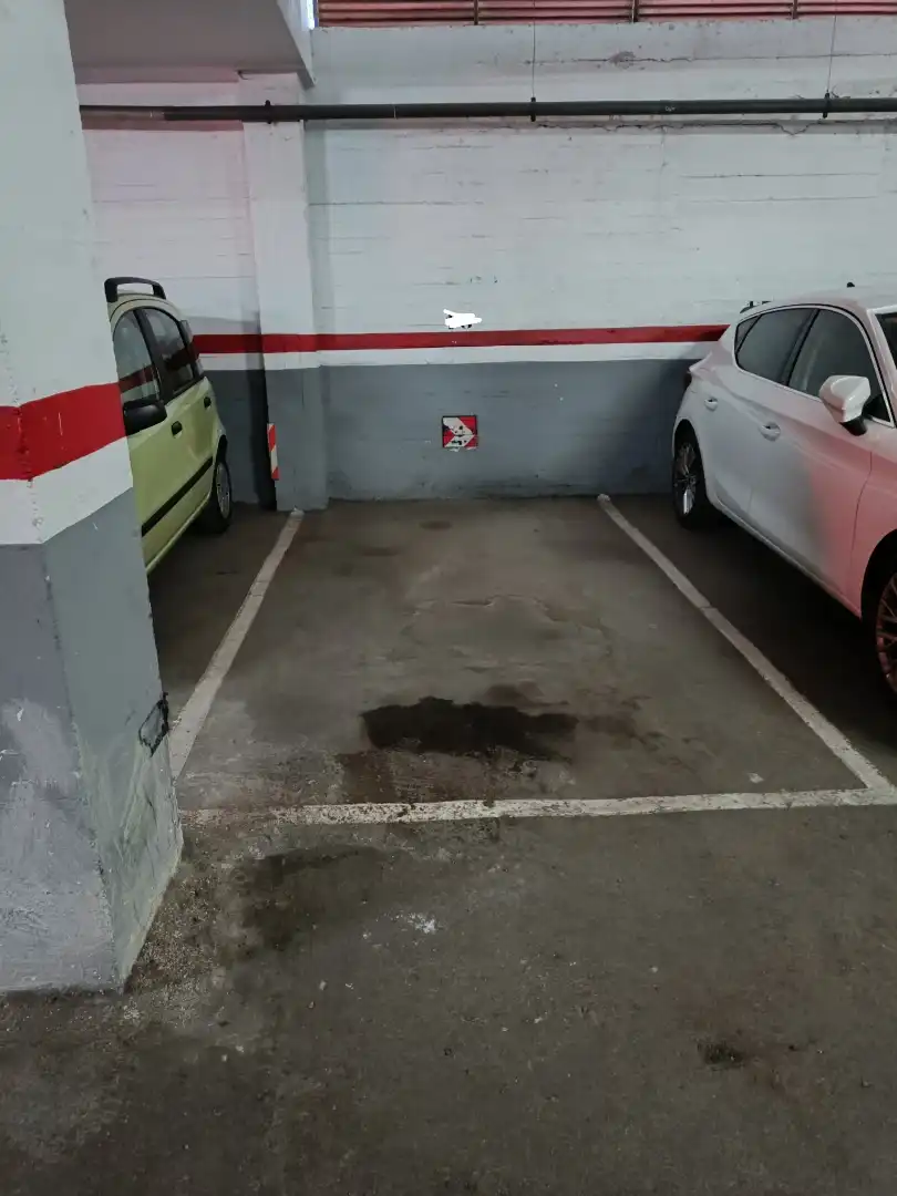 Parkplatz von Garage zur Miete in Marianao