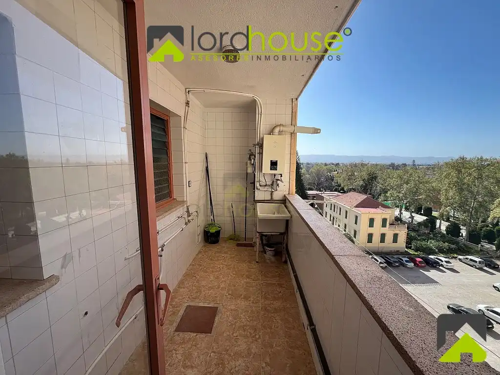 Piso con ascensor en venta en Avenida Juan Carlos I, imagen 23