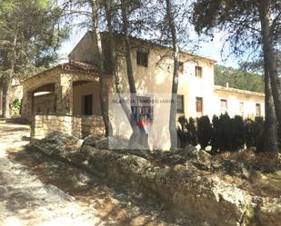 Vista exterior de Finca rústica en venda en Alcoy / Alcoi amb Traster, Piscina i Balcó