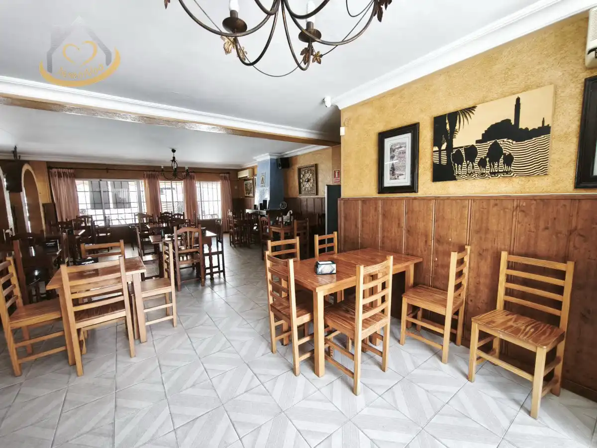 Geschaftsraum zum Verkauf in Aljaraque mit Klimaanlage, Terrasse und Möbliert