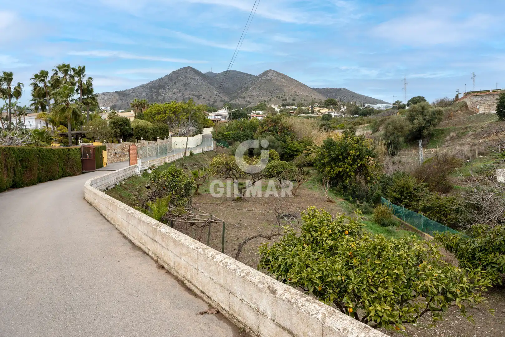 Vista exterior de Casa o chalet en venta en Benalmádena con Jardín privado y Piscina