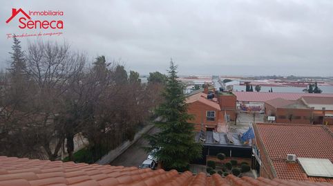 EDIFICIO SINGULAR EN HINOJOSA DEL DUQUE