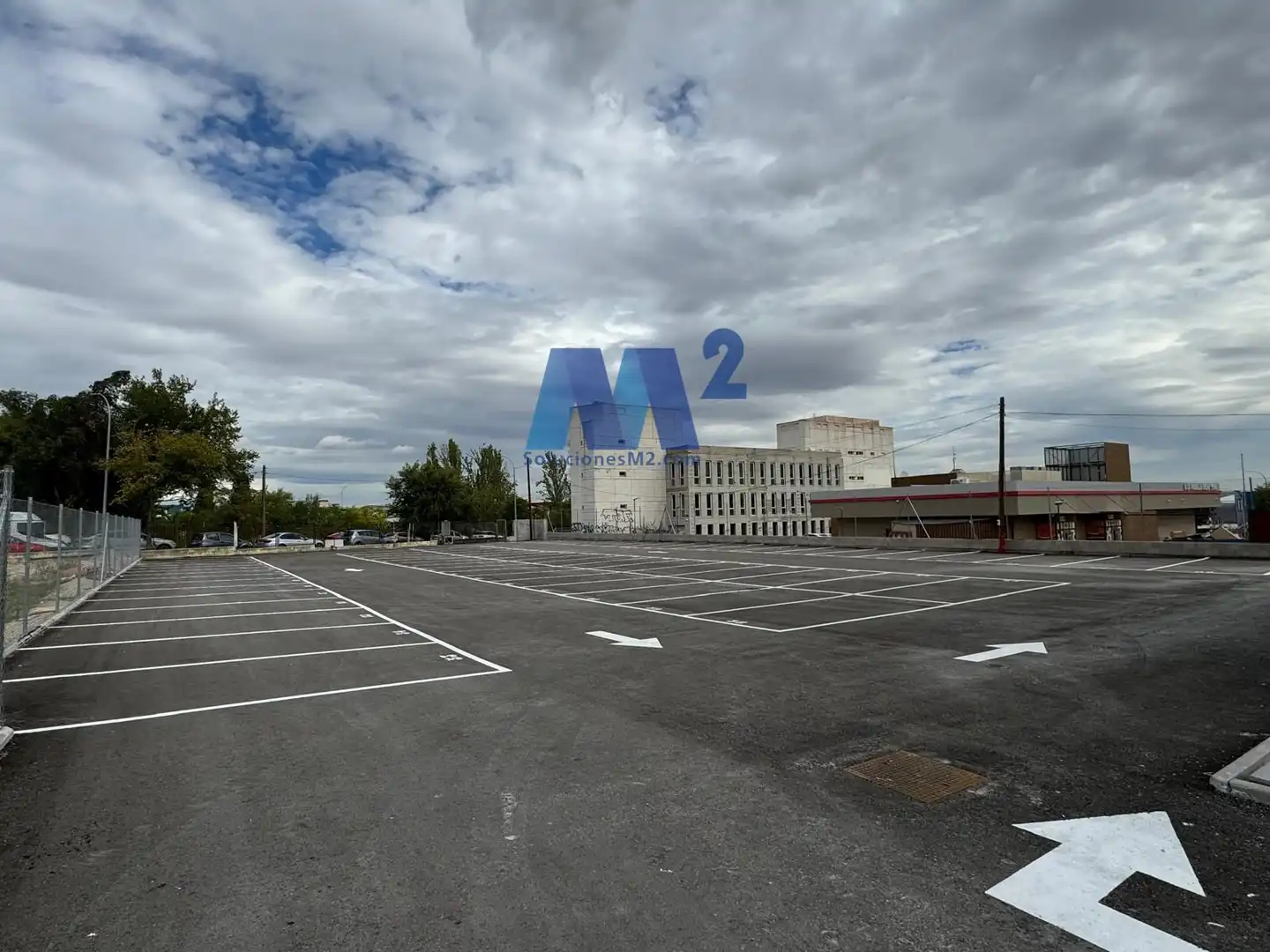 Parking de Oficina de alquiler en Coslada
