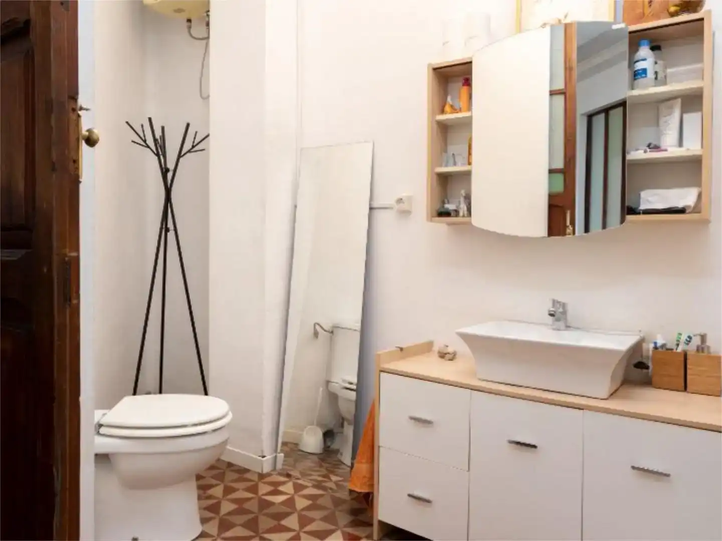 Baño de Ático para compartir en Valencia con Amueblado y Balcón