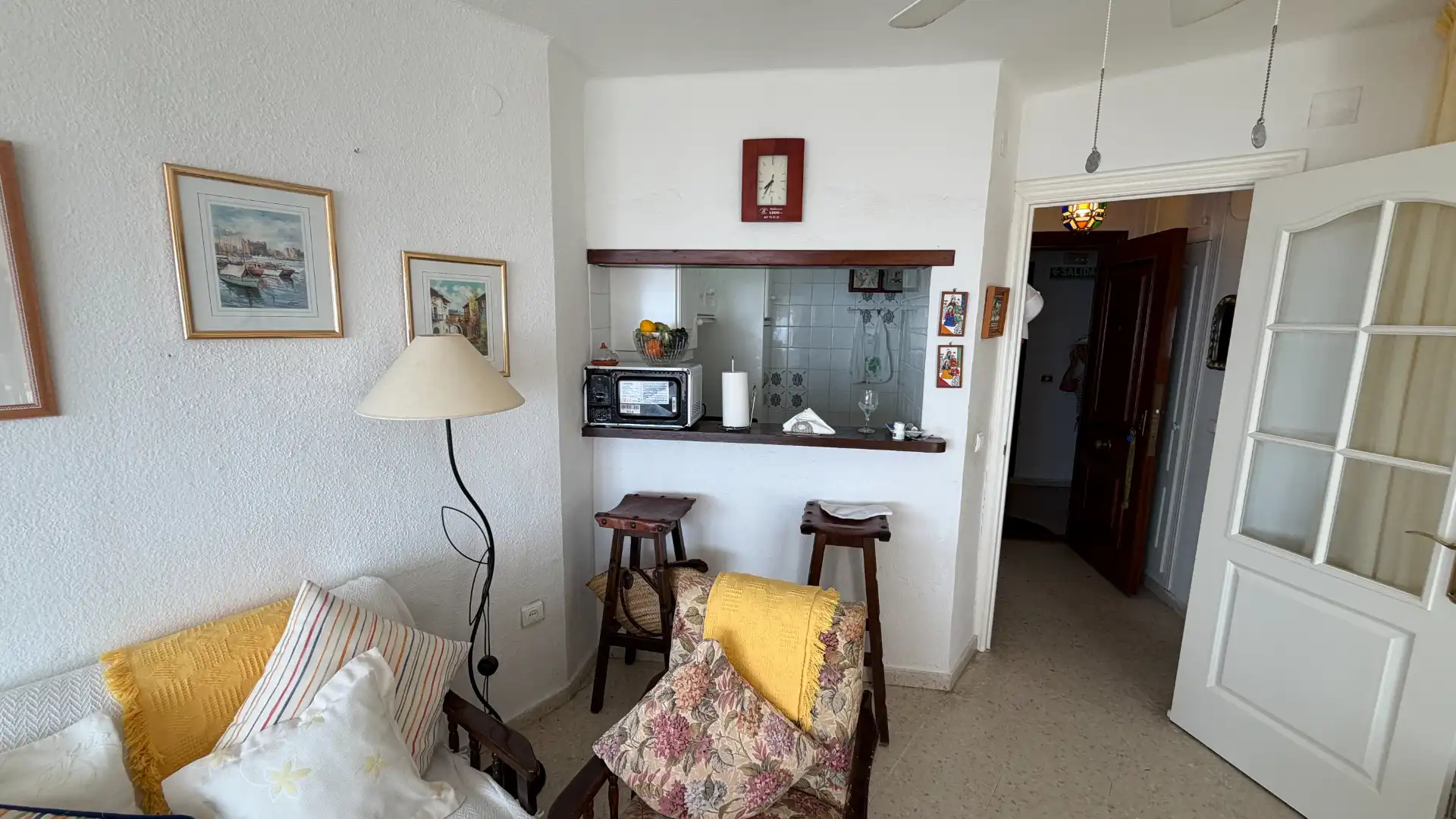 Wohnzimmer von Wohnung zum Verkauf in Torrox mit Möbliert, Ofen und Waschmaschine