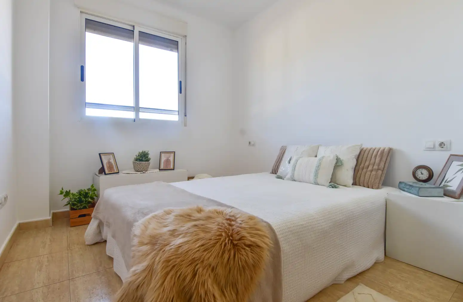 Bedroom of Flat for sale in Museros  with Swimming Pool, Balcony and Community pool