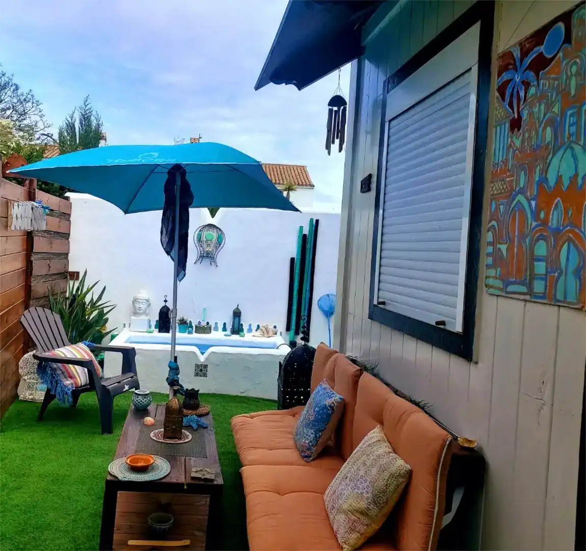 Terraza de Estudio de alquiler en Barbate con Aire acondicionado, Jardín privado y Piscina