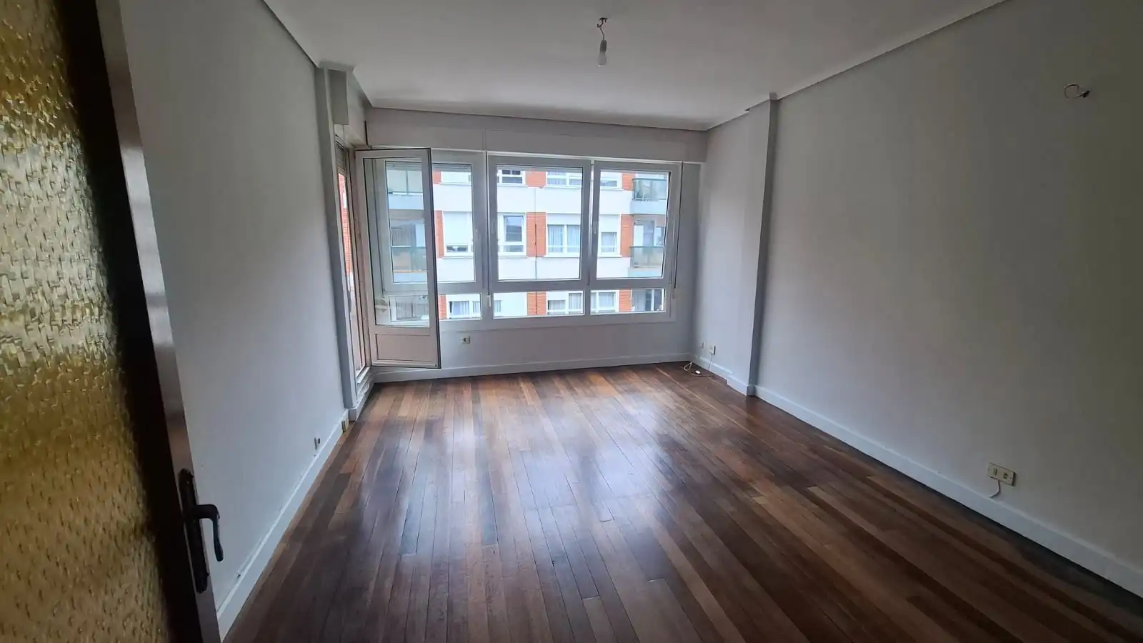 Living room of Flat for sale in Getxo   with Heating, Terrace and Storage room