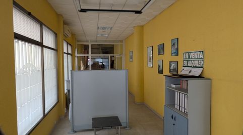 LOCAL COMERCIAL EN EL CENTRO DE TORREDEMBARRA, imatge 2