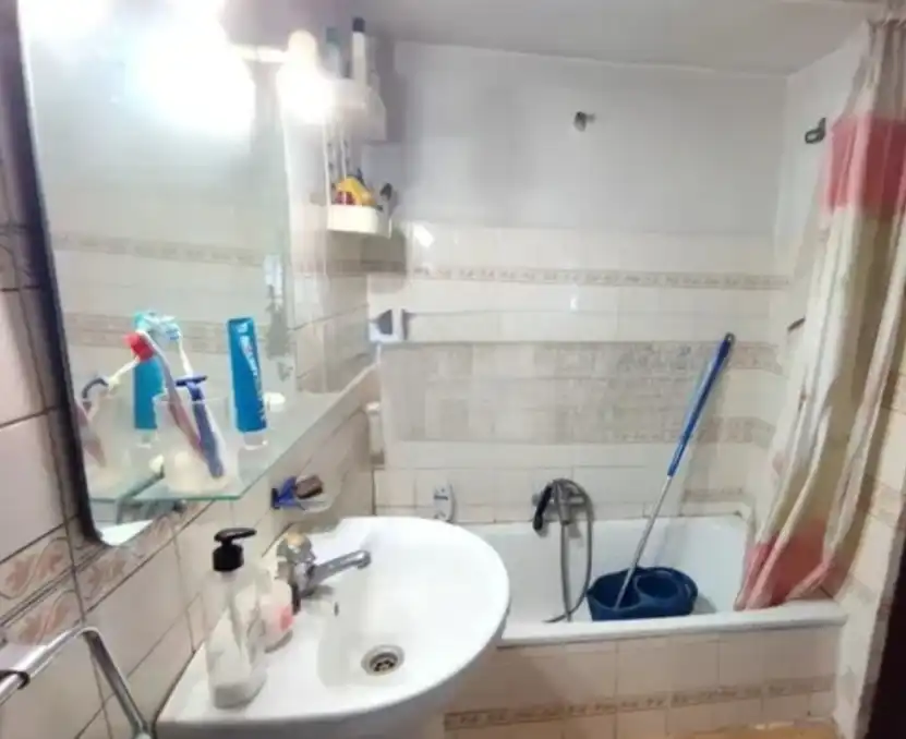 Baño de Casa o chalet en venta en Valle de Losa con Calefacción, Jardín privado y Terraza