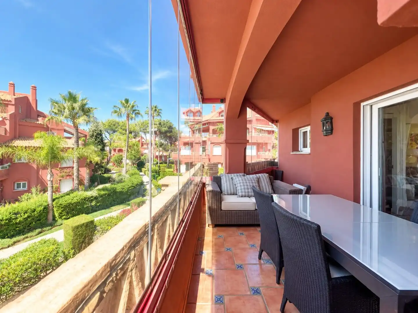 Terraza de Piso en venta en Elviria - Cabopino