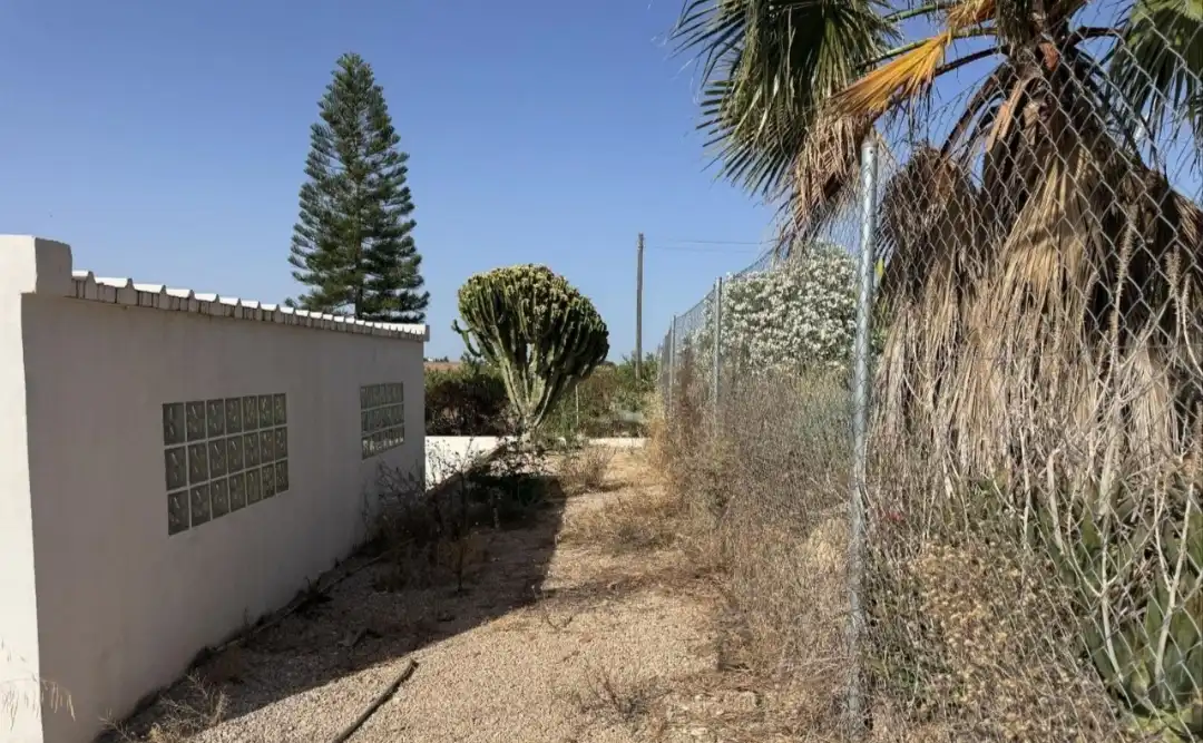Country house zum Verkauf in Cartagena mit Privatgarten, Abstellraum und Schwimmbad