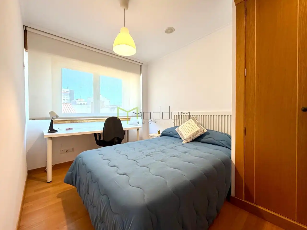 Habitación de Ático en venta en A Coruña Capital  con Calefacción, Terraza y Trastero