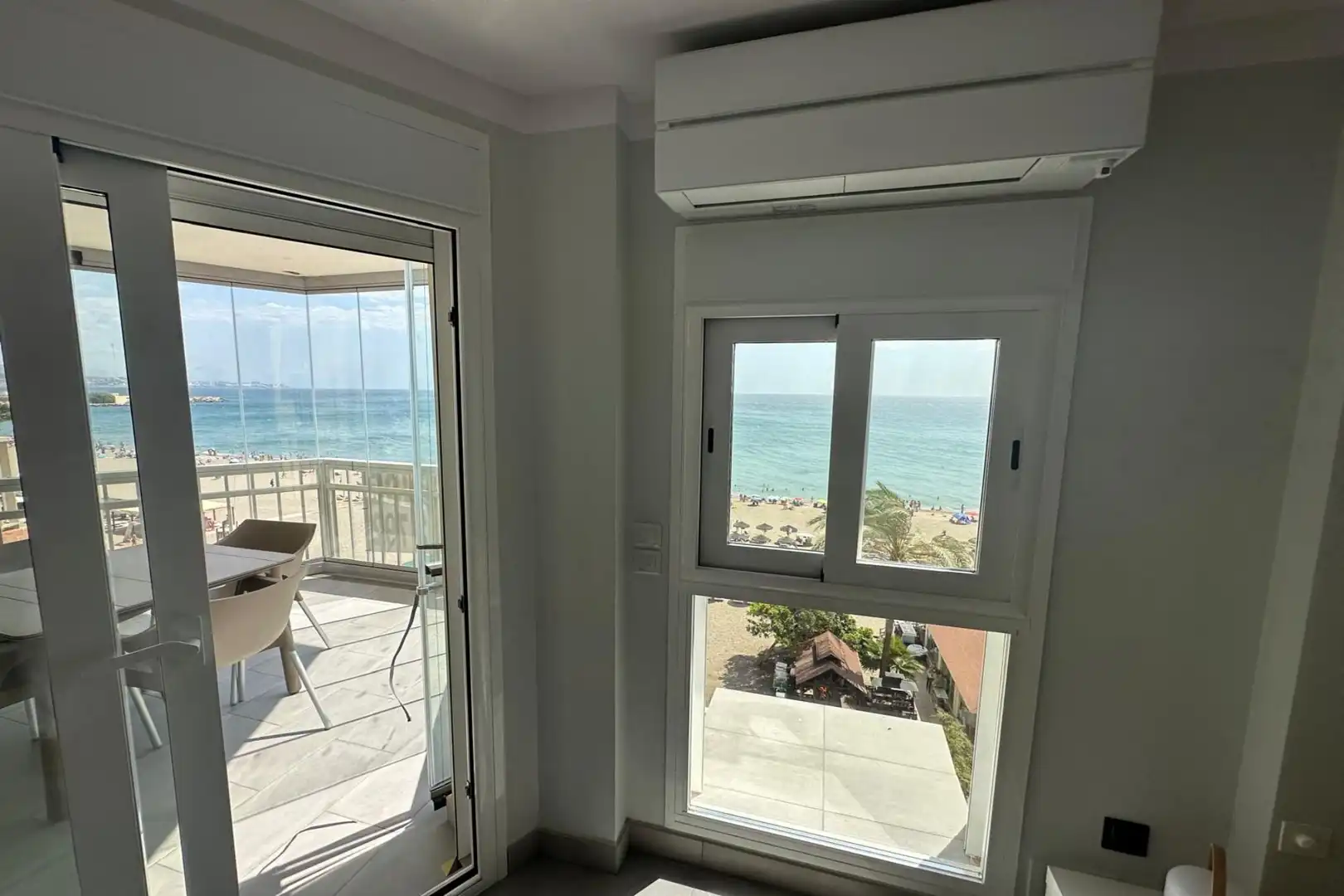 Appartement compact avec terrasse à vendre à Puerto Deportivo, imagen 3
