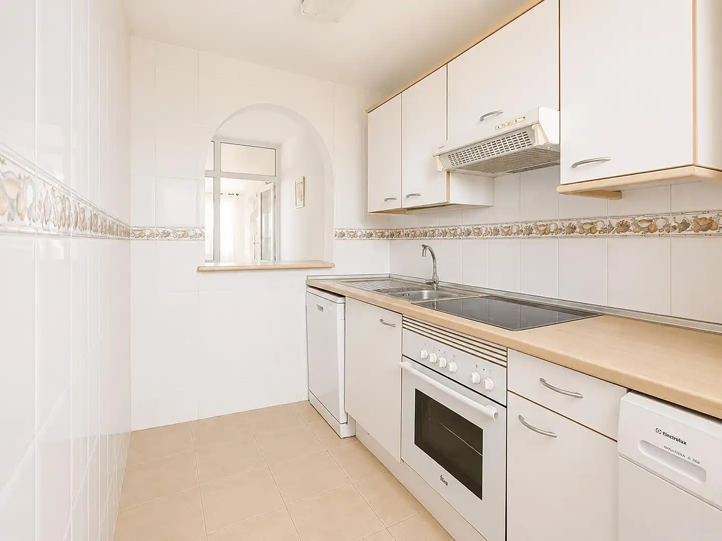 Apartamento con piscina en venta en Calle del Geranio 31, imagen 16