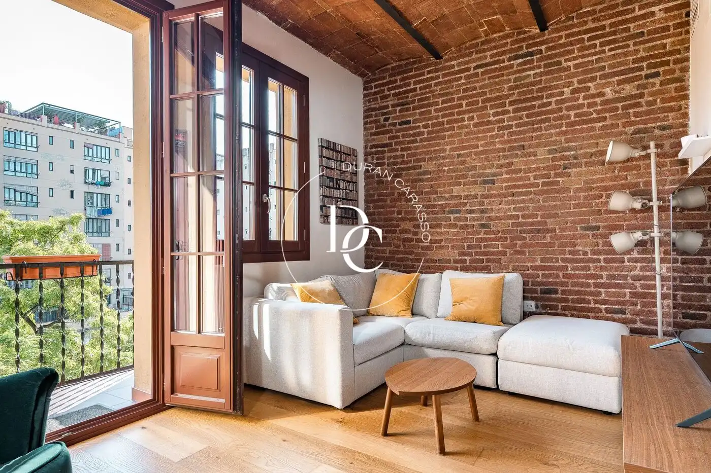 Sala de estar de Piso en venta en Barcelona con Aire acondicionado, Calefacción y Amueblado